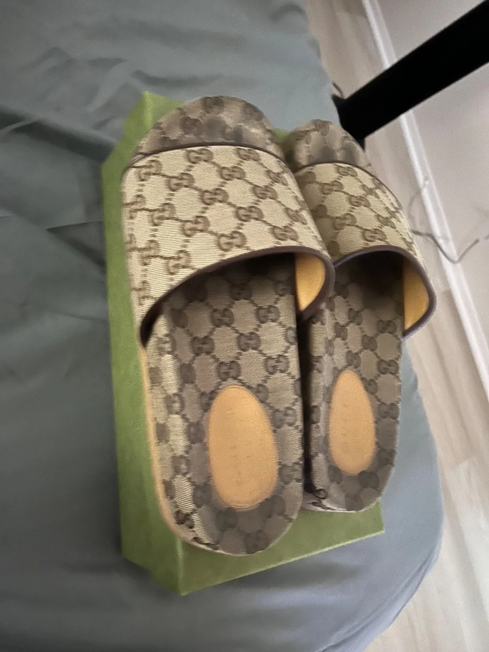 N/A authentic mens